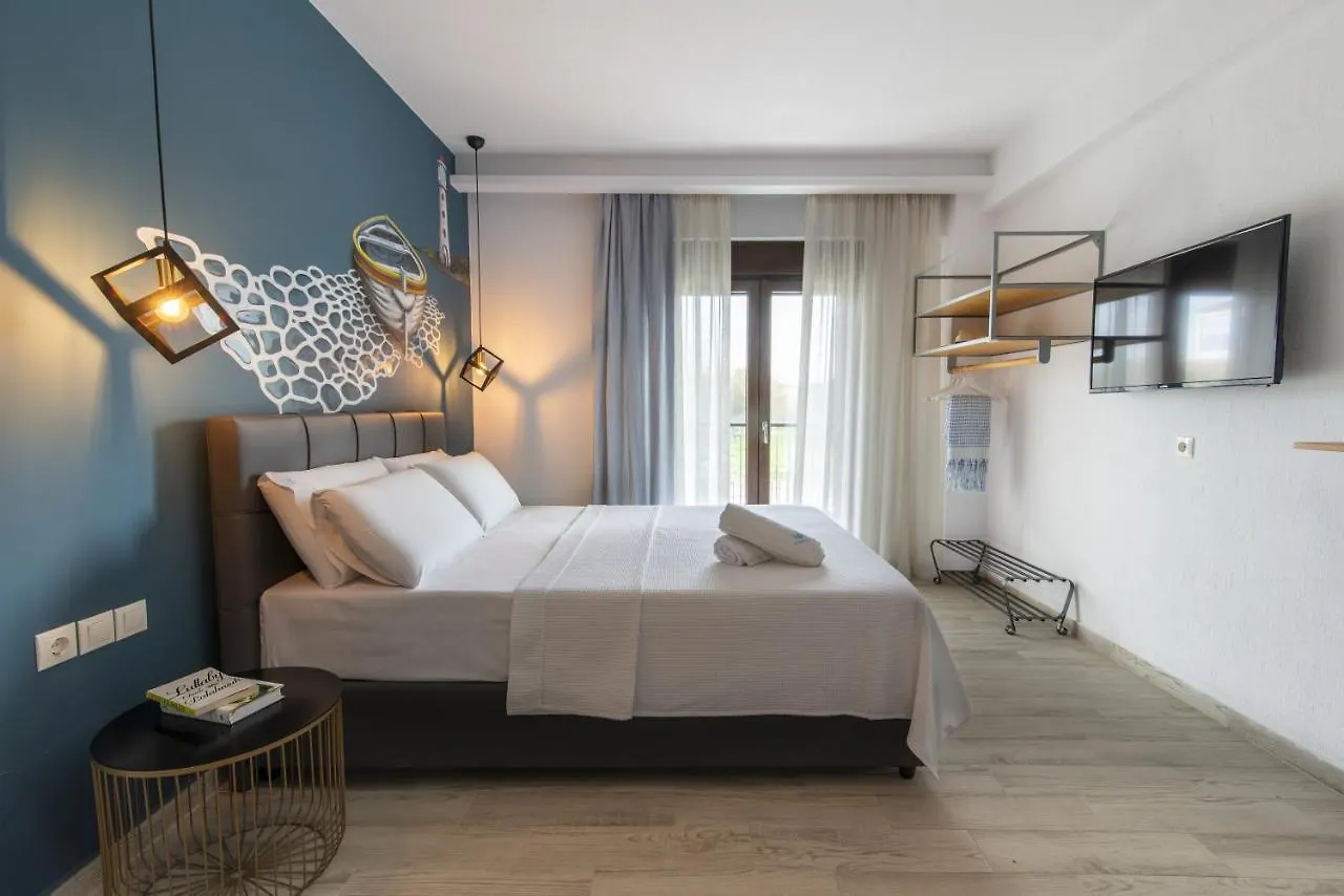 ניקיטי Varka Rooms מלון דירות