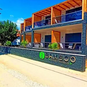  Ξενοδοχείο με διαμερίσματα Bamboo Luxury